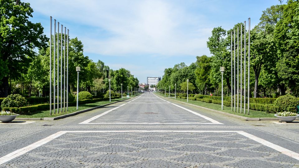 Parc Carol summer.jpg