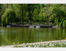 Parc Carol summer.jpg