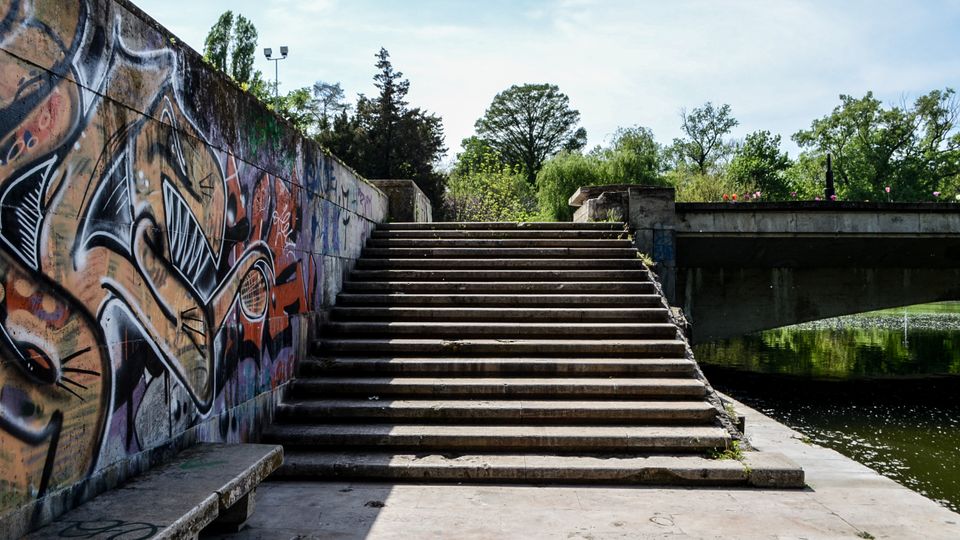 Parc Carol summer.jpg