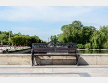 Parc Carol summer.jpg