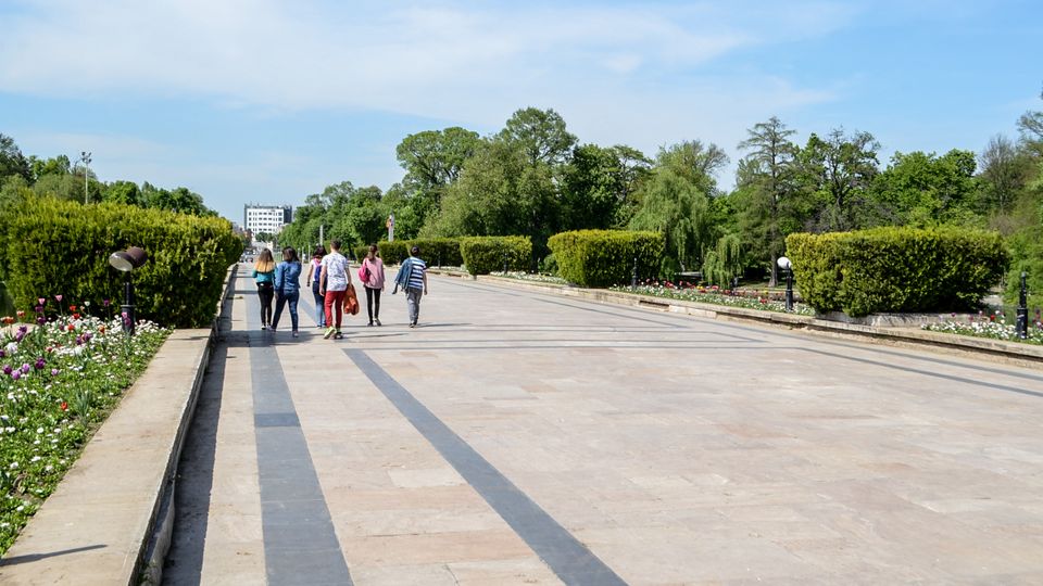 Parc Carol summer.jpg