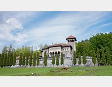 Cantacuzino Castle
