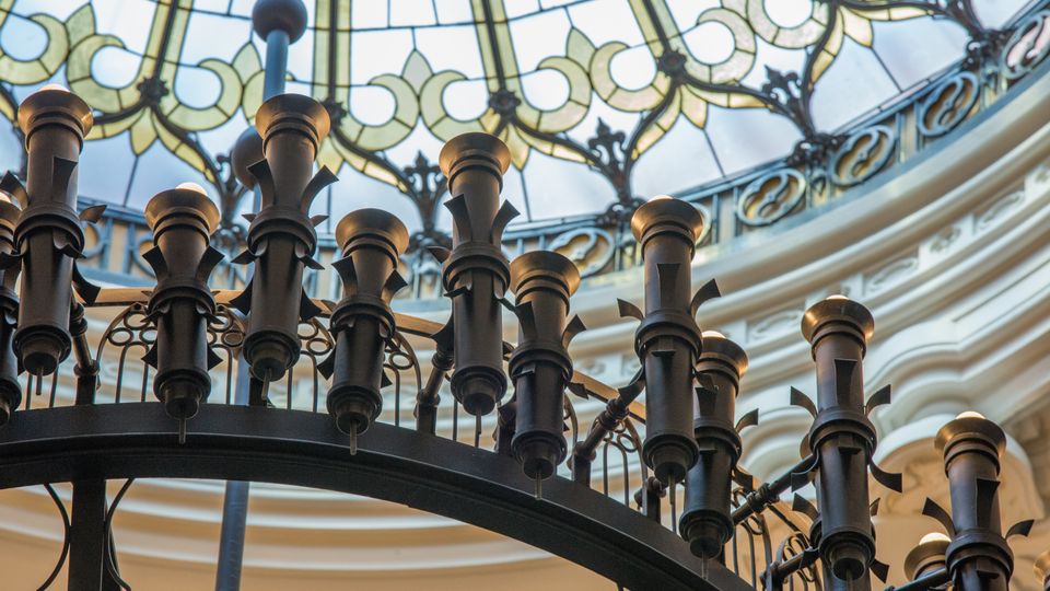 detaliu candelabru.jpg